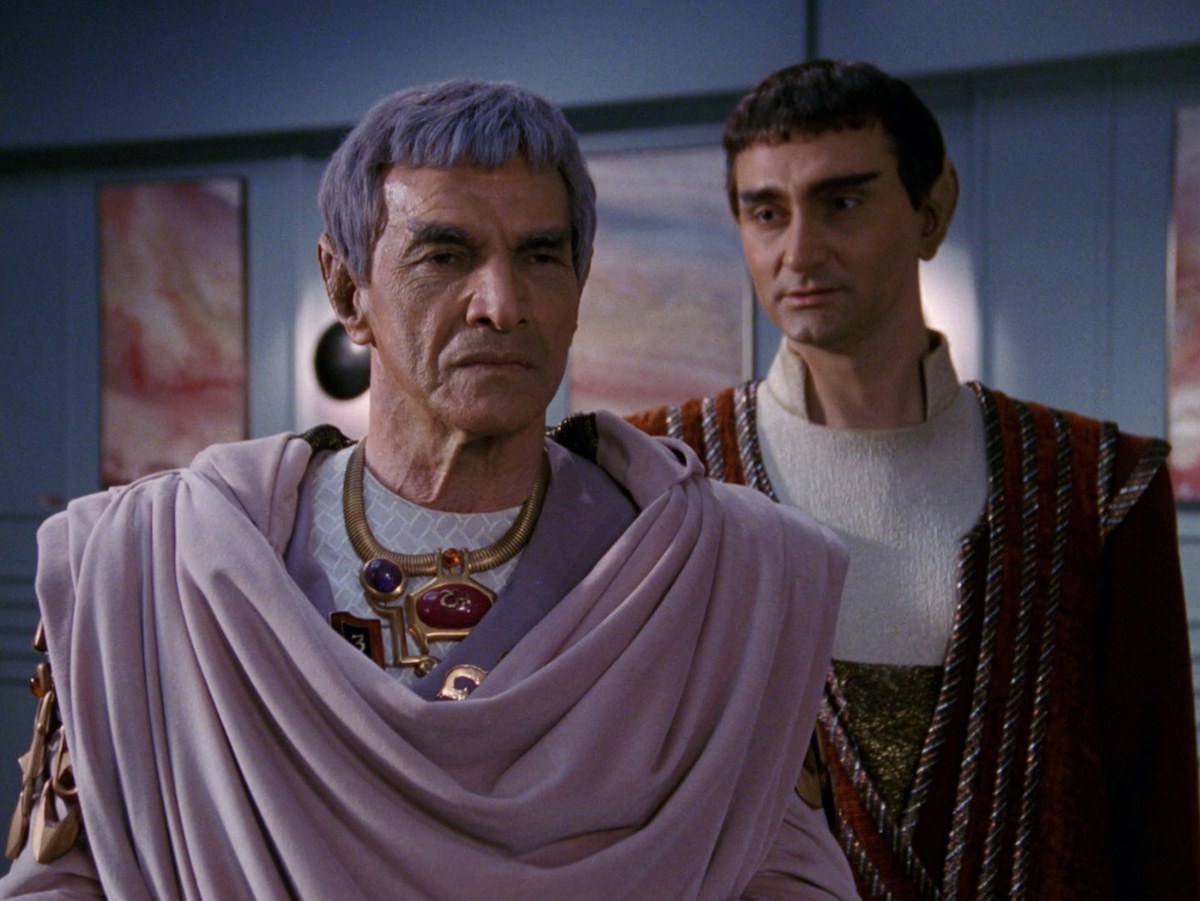 Blogging the Next Generation: “Sarek”